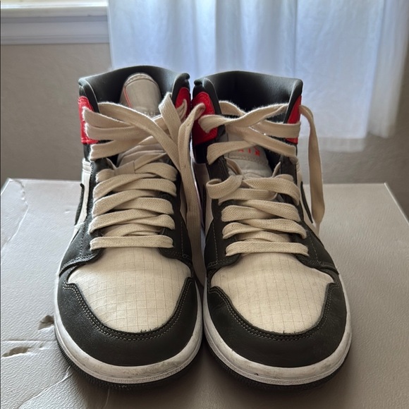 Air Jordan Sneakers - Picture 2 of 3